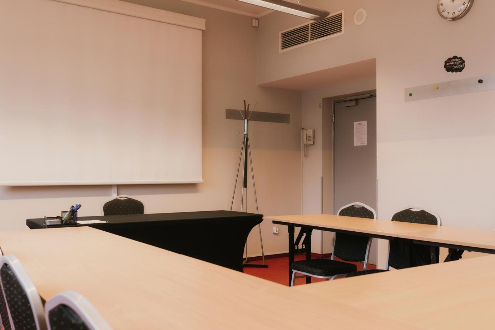 Economy Silesian Hotel Katoviçe Dış mekan fotoğraf