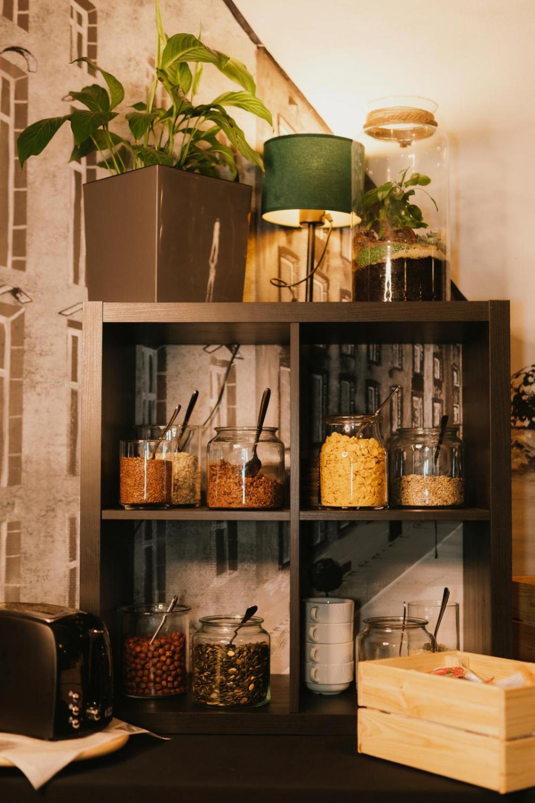 Economy Silesian Hotel Katoviçe Dış mekan fotoğraf